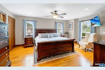 395 Wood Ridge Avenue, Wood Ridge, NJ 07075 - Photo 22
