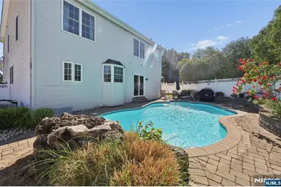 6 Lamring Drive, Fair Lawn, NJ 07410 - Photo 36