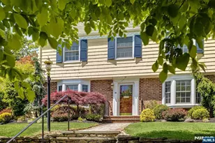 90 Stonehouse Rd, Glen Ridge, NJ 07028 - Photo 4
