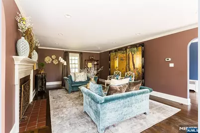 90 Stonehouse Road, Glen Ridge, NJ 07028 - Photo 8