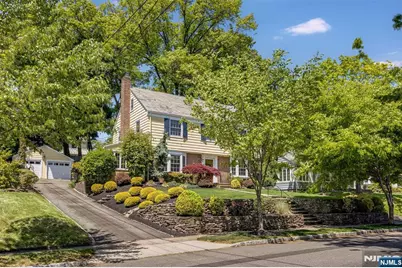 90 Stonehouse Road, Glen Ridge, NJ 07028 - Photo 1