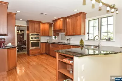 3 Avon Place, Woodcliff Lake, NJ 07677 - Photo 10