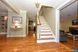 3 Avon Pl, Woodcliff Lake, NJ 07677 - Photo 4