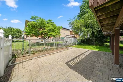 221B 4th Street 2 #2, Palisades Park, NJ 07650 - Photo 18