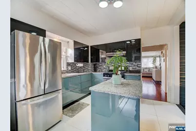 1507 Hiawatha Avenue, Hillside, NJ 07205 - Photo 10