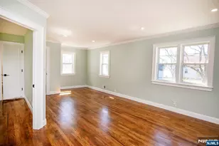 25 Windsor Dr, Dumont, NJ 07628 - Photo 10