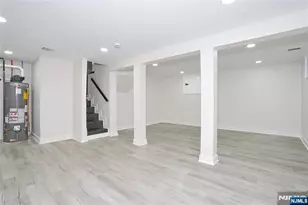 14 Byrne Pl, Bergenfield, NJ 07621 - Photo 32
