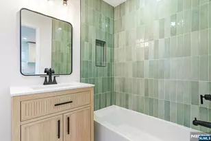 471 Burnside St, Orange, NJ 07050 - Photo 18