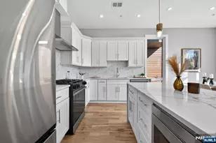 126 De Kalb Ave 2, Jersey City, NJ 07306 - Photo 2