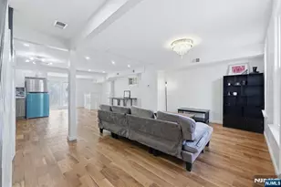 64 Willoughby St, Newark, NJ 07112 - Photo 4