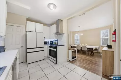 124 Washington Avenue, Irvington, NJ 07111 - Photo 14