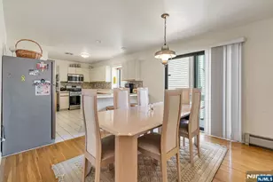 125 Roosevelt Pl, Palisades Park, NJ 07650 - Photo 8