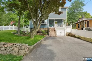 11 Lake Trail, Wayne, NJ 07470 - Photo 2