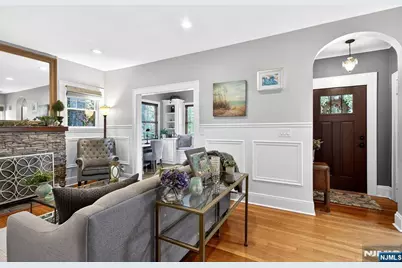 158 Vreeland Avenue, Rutherford, NJ 07070 - Photo 4
