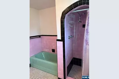 12 Ferncliff Road, Bloomfield, NJ 07003 - Photo 38