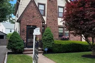 12 Ferncliff Rd, Bloomfield, NJ 07003 - Photo 2