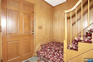 200 Watchung Dr, Hawthorne, NJ 07506 - Photo 6