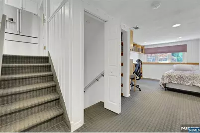 19 Thames Boulevard, Bergenfield, NJ 07621 - Photo 24