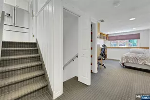 19 Thames Blvd, Bergenfield, NJ 07621 - Photo 24