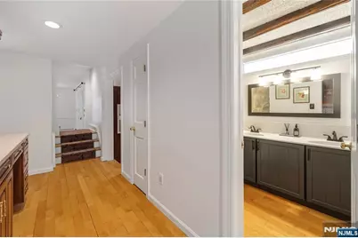 16 Pascack Road, Woodcliff Lake, NJ 07677 - Photo 22