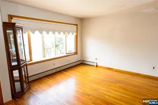 510 Liberty Ave, Jersey City, NJ 07307 - Photo 4