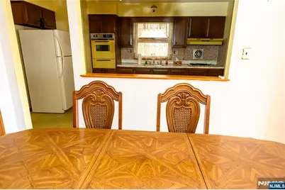 510 Liberty Avenue, Jersey City, NJ 07307 - Photo 16