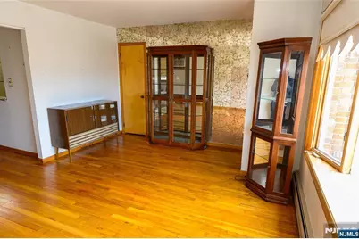 510 Liberty Avenue, Jersey City, NJ 07307 - Photo 8