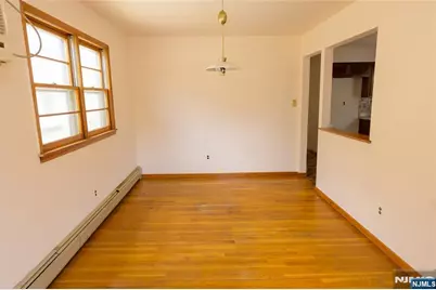 510 Liberty Avenue, Jersey City, NJ 07307 - Photo 34