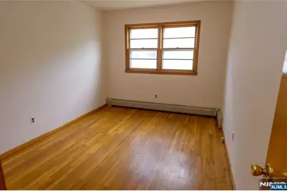 510 Liberty Avenue, Jersey City, NJ 07307 - Photo 40