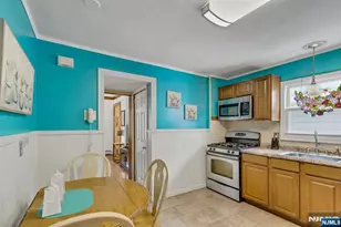 18 Ilford Ave, North Arlington, NJ 07031 - Photo 12