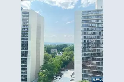 280 Prospect Avenue 11 E #11 E, Hackensack, NJ 07601 - Photo 8