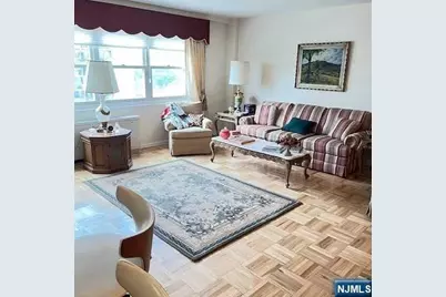 280 Prospect Avenue 11 E #11 E, Hackensack, NJ 07601 - Photo 2