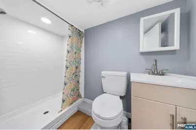 79 Delmar Place, Irvington, NJ 07111 - Photo 32