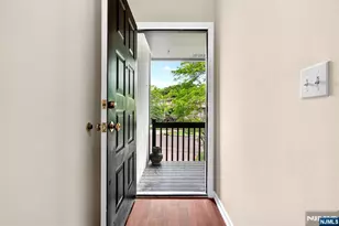 23 Peach Hill Ct, Ramsey, NJ 07446 - Photo 4