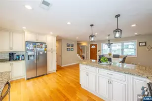 136 Redwood Ave, Wayne, NJ 07470 - Photo 12