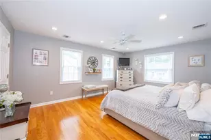136 Redwood Ave, Wayne, NJ 07470 - Photo 26