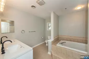 91 Roseland Ave C4, Caldwell, NJ 07006 - Photo 14