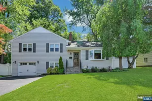 149 Linden Ave, Emerson, NJ 07630 - Photo 2