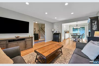 149 Linden Avenue, Emerson, NJ 07630 - Photo 6