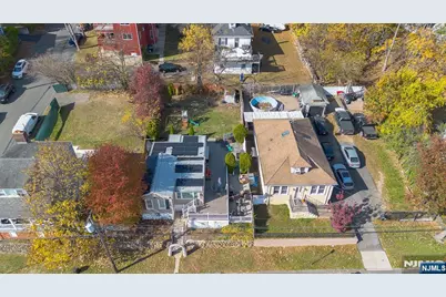 34 Avenue B, Haledon, NJ 07508 - Photo 16