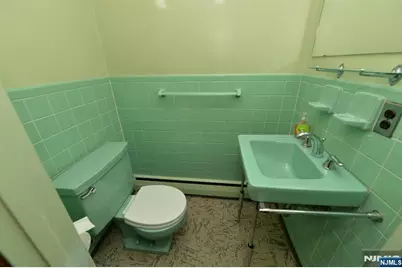 235 Godwin Avenue, Wyckoff Township, NJ 07481 - Photo 30