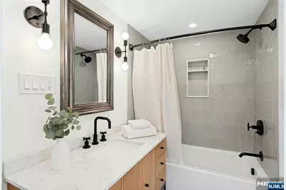 2 Columbus Avenue, Montclair, NJ 07042 - Photo 34