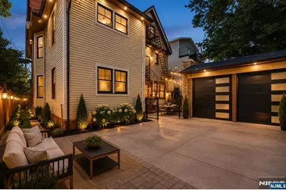 366 7th Avenue, Newark, NJ 07107 - Photo 4