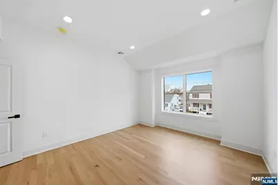 110 Platt Avenue, Saddle Brook Township, NJ 07663 - Photo 36