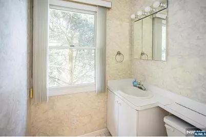 16 Feldstone Place, West Caldwell, NJ 07006 - Photo 22