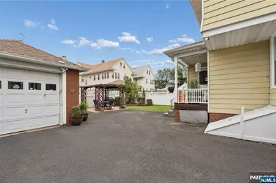 276 32nd Street, Paterson, NJ 07504 - Photo 8
