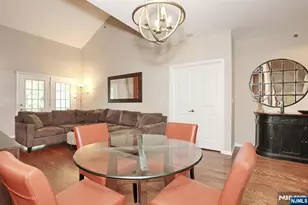 175 Rochelle Ave 321, Rochelle Park Township, NJ 07662 - Photo 8