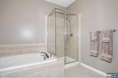 175 Rochelle Avenue 321 #321, Rochelle Park Township, NJ 07662 - Photo 30