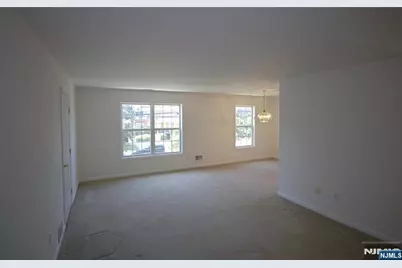 34 Chanda Court D034 #D034, Clifton, NJ 07012 - Photo 6