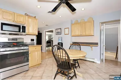 94 Smith Avenue, Bergenfield, NJ 07621 - Photo 18